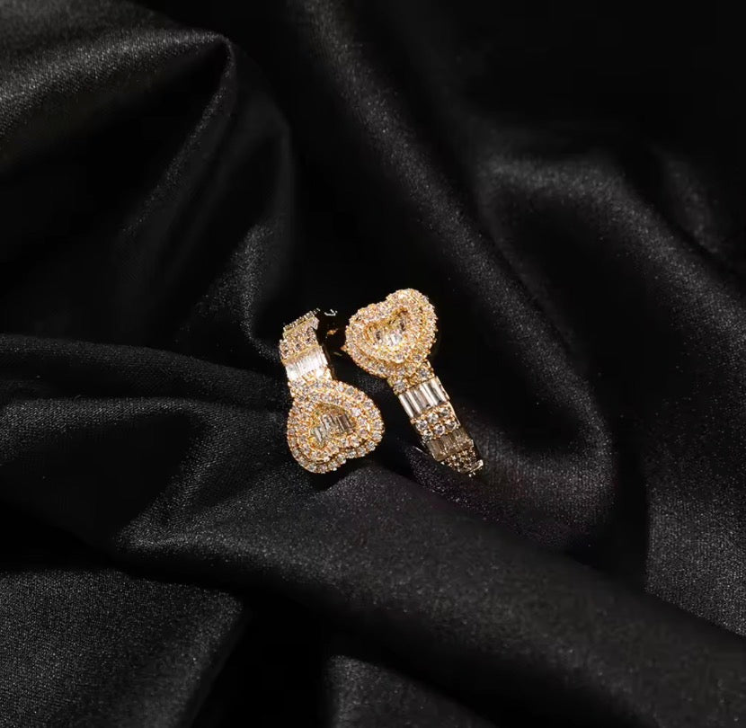 Luxe Heart Ring