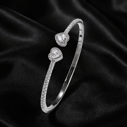 Classy Heart Bangle
