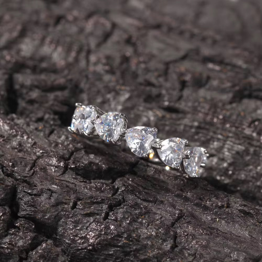 Endless Hearts Ring